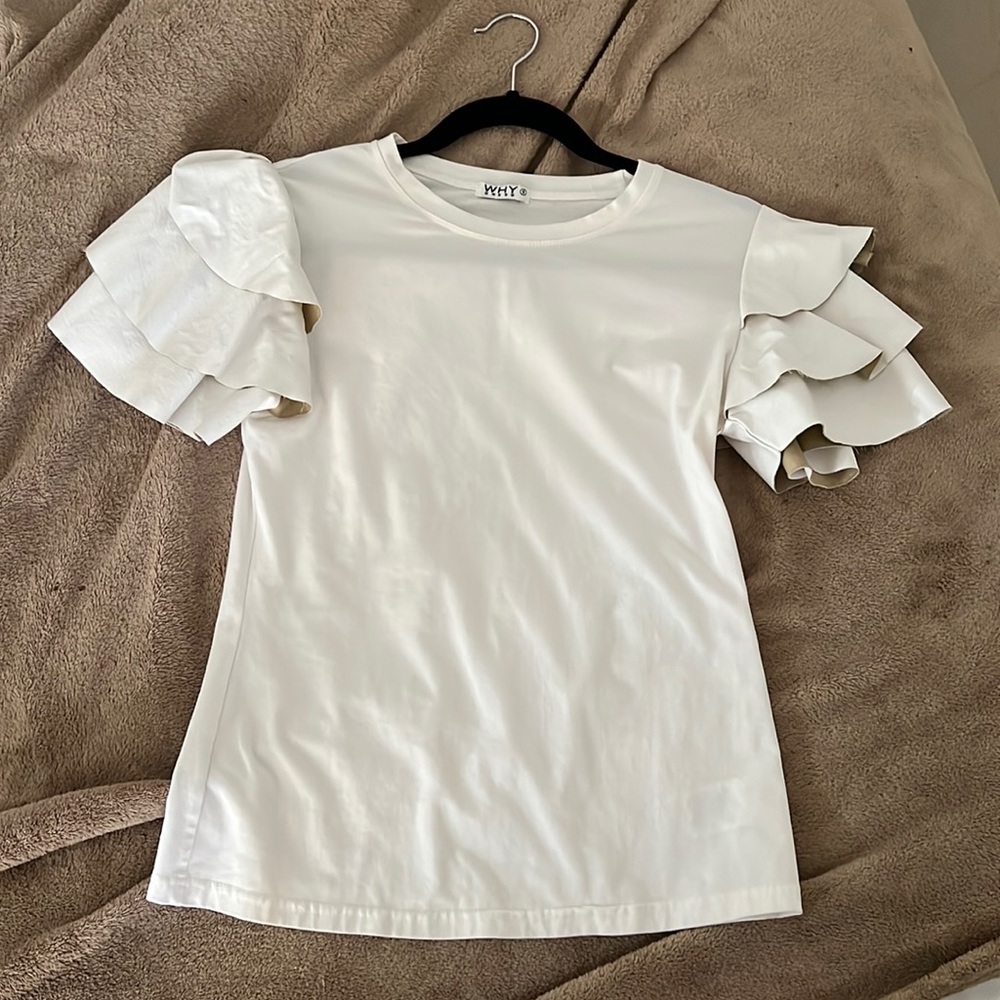 WHY dress brand. T-shirt . Size small . White